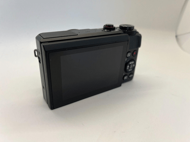Canon PowerShot G7 X Mark II 20.1MP Compact Camera - Black (Mint Condition)